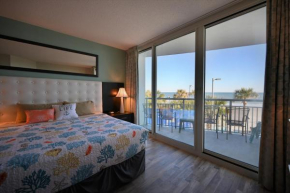 Gorgeous Ocean Front Condo 2bd 2 full baths, 2 balconies